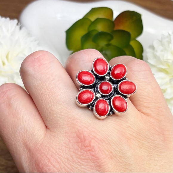 Red Coral Ring Size 7 Sterling Silver 925 Flower Cluster Gemstones Ring - Picture 3 of 9